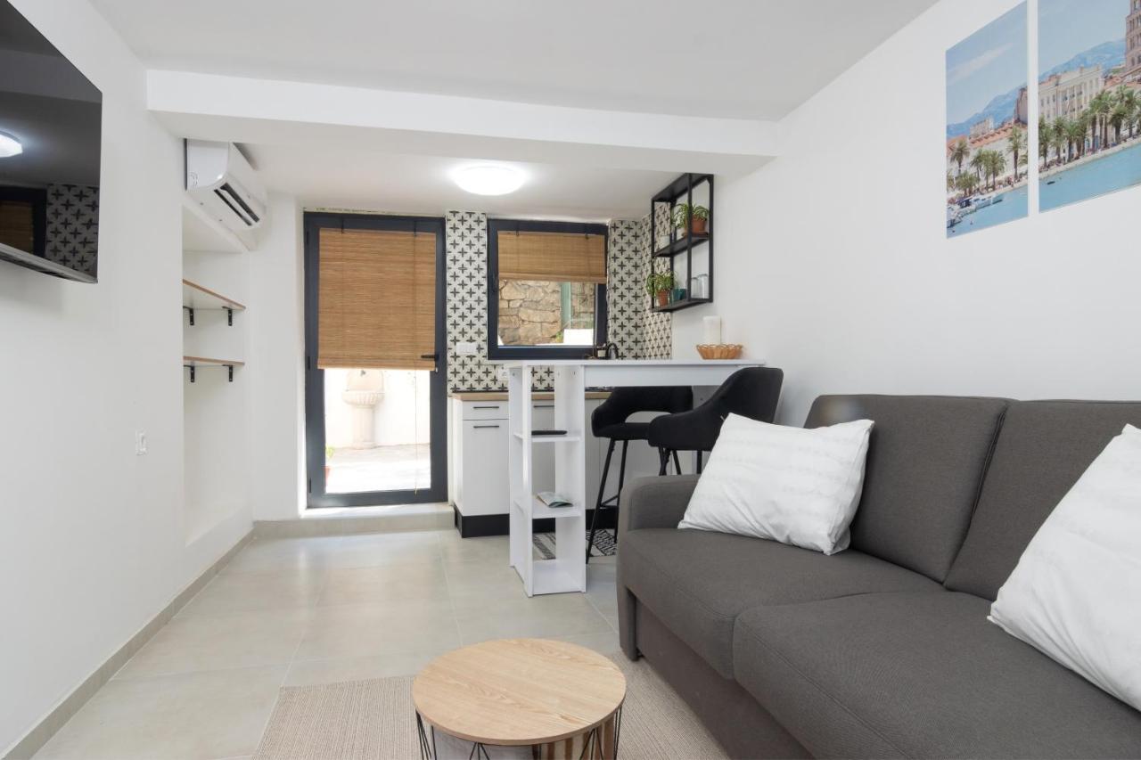 Studio Tina In Centar With Parking Split Ngoại thất bức ảnh
