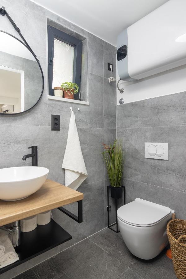 Studio Tina In Centar With Parking Split Ngoại thất bức ảnh