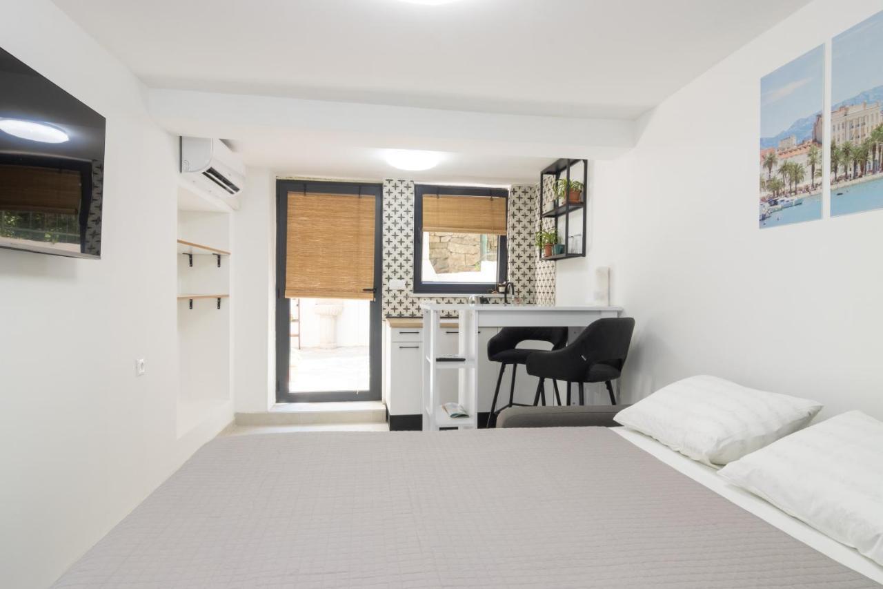 Studio Tina In Centar With Parking Split Ngoại thất bức ảnh